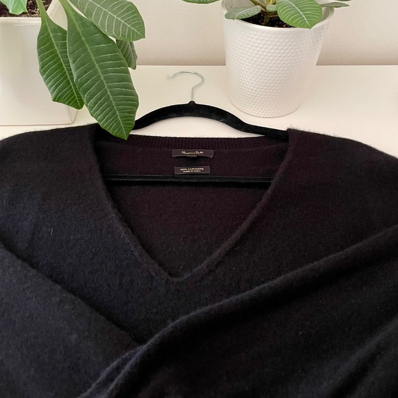 Massimo Dutti 100% Cashmere Sweater - Picture 3 of 6
